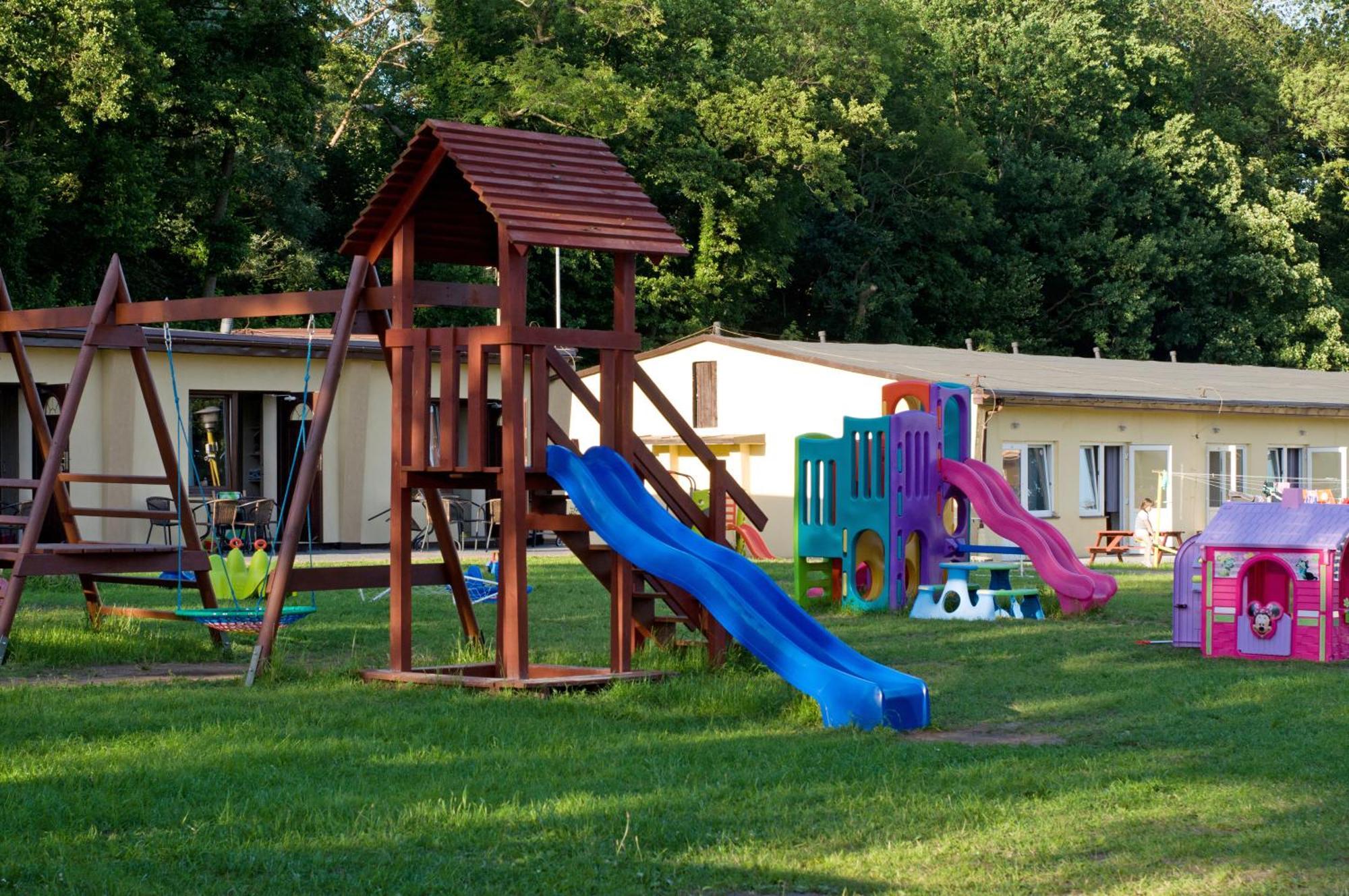 Osrodek Rodzinny "Pod Wydmami" Przy Plazy , Plac Zabaw , Rowery ساربينوفو المظهر الخارجي الصورة